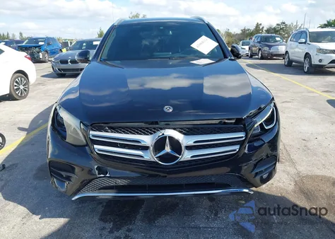 2019 Mercedes-Benz Glc 300 from USA, damaged, VIN WDC0G4JB2KV125584